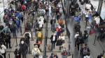 TSA says it screened a record of nearly 3 million people Sunday and bigger crowds are on the way The Associated Press TSA says it screened a record of nearly 3 million people Sunday and bigger crowds are on the way The Associated Press