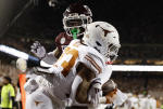 No 3 Texas holds off No 20 Texas AM to clinch spot in SEC title game against No 7 Georgia Yahoo Sports No 3 Texas holds off No 20 Texas AM to clinch spot in SEC title game against No 7 Georgia Yahoo Sports