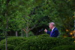 Trump and Xi appear intent on keeping deep differences over Iran war from overshadowing China summit  AP News