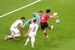 Hwang Inbeom sparks South Koreas 21 comeback win over the Czech Republic at the World Cup  AP News