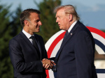 Trump says he will push for peace in Ukraine after meeting Zelenskyy at G7  Al Jazeera