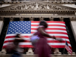 Running off the cliff An explosion of household debt has put the US economy in a tough spot  Yahoo Finance