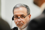 Iran attacks Bahrain and Kuwait following US strikes and threatens to halt talks  AP News