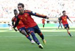 Spain suffocates Lionel Messi and Argentina wins World Cup on Ferran Torres extratime winner  Yahoo Sports