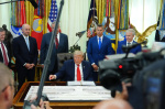 Trump announces a 225B makeover of Dulles airport that will eliminate the people movers  AP News