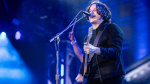 Watch Jack Whites Emotional Cover Jolene in Honor of Dolly Parton  Rolling Stone