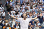 Alexander Zverev beats Ben Shelton to win the US Open title and extend a drought by American men  apnewscom