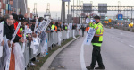 Picket lines form as port strike begins for thousands of New York and New Jersey dockworkers  CBS New York Picket lines form as port strike begins for thousands of New York and New Jersey dockworkers  CBS New York