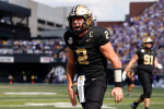 Diego Pavias 2 rushing TDs lift No 17 Vanderbilt over No 10 LSU Commodores 61 for first time since 1950  Yahoo Sports
