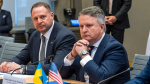 US and Ukraine draft new 19point peace plan but defer biggest decisions  Financial Times