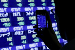 Stock market today Dow SP 500 Nasdaq slip as oil rises AI trade takes a breather  Yahoo Finance