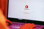DuckDuckGo Installs Spike as Google Moves to Replace Search With AI  Futurism