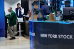 Oil prices and stock markets worldwide hold steadier as AI stocks climb  AP News