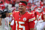 Broncos vs Chiefs live updates inactives where to watch Patrick Mahomes active for Week 1 after torn ACL in 2025 Bo Nix returns from ankle injury  Yahoo Sports
