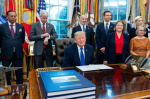 Trump announces a new 15B Iowa steel plant and claims it will be the nations biggest  AP News